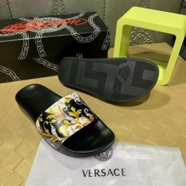 Picture of Versace Slippers _SKU811931790311937